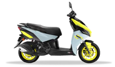 Yamaha R15 V4 2026 sports bike specifications, engine and features in India